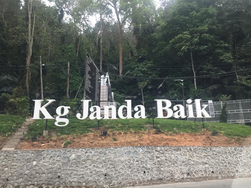 Happy Paradise Kampung Janda Baik Εξωτερικό φωτογραφία